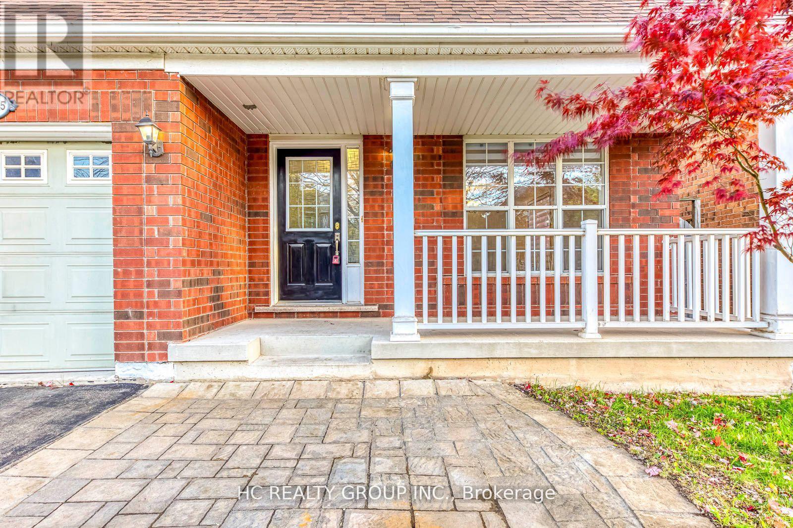 3045 Abernathy Way, Oakville, Ontario  L6M 5C1 - Photo 3 - W13172954