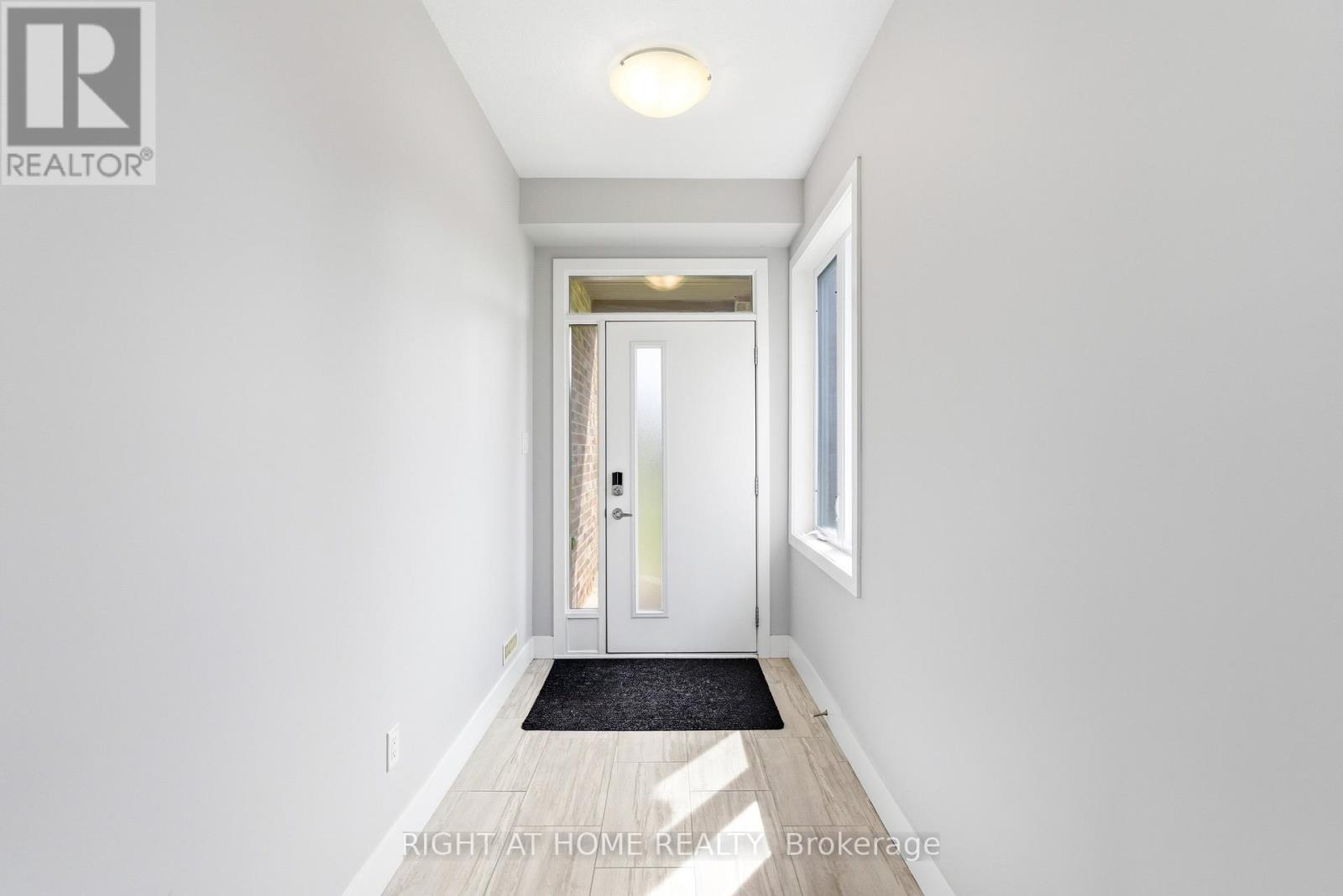 10 - 2060 Meadowgate Boulevard, London South, Ontario  N6M 0H5 - Photo 5 - X13172886