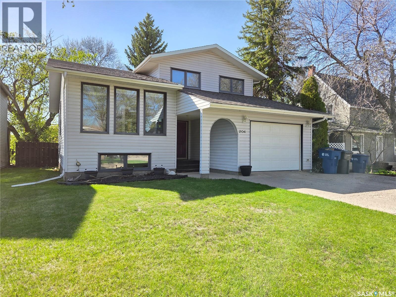 204 1st Street E, Carlyle, Saskatchewan  S0C 0R0 - Photo 3 - SK036896