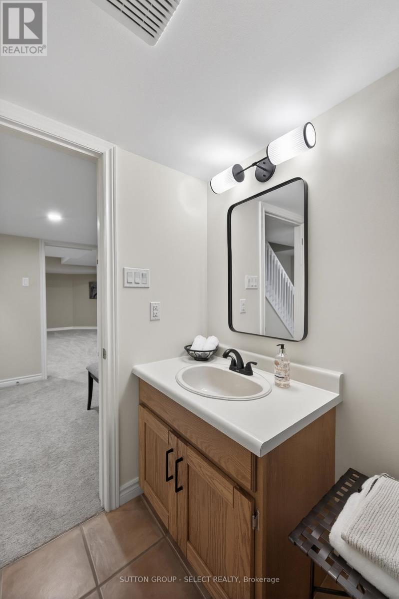 38 Camrose Court, London South, Ontario  N6K 4B5 - Photo 32 - X13172978
