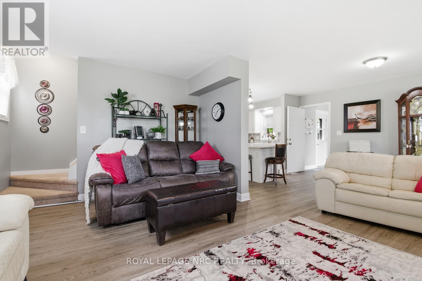81 Ferguson Avenue, Fort Erie, Ontario  L2A 5J4 - Photo 7 - X13172996