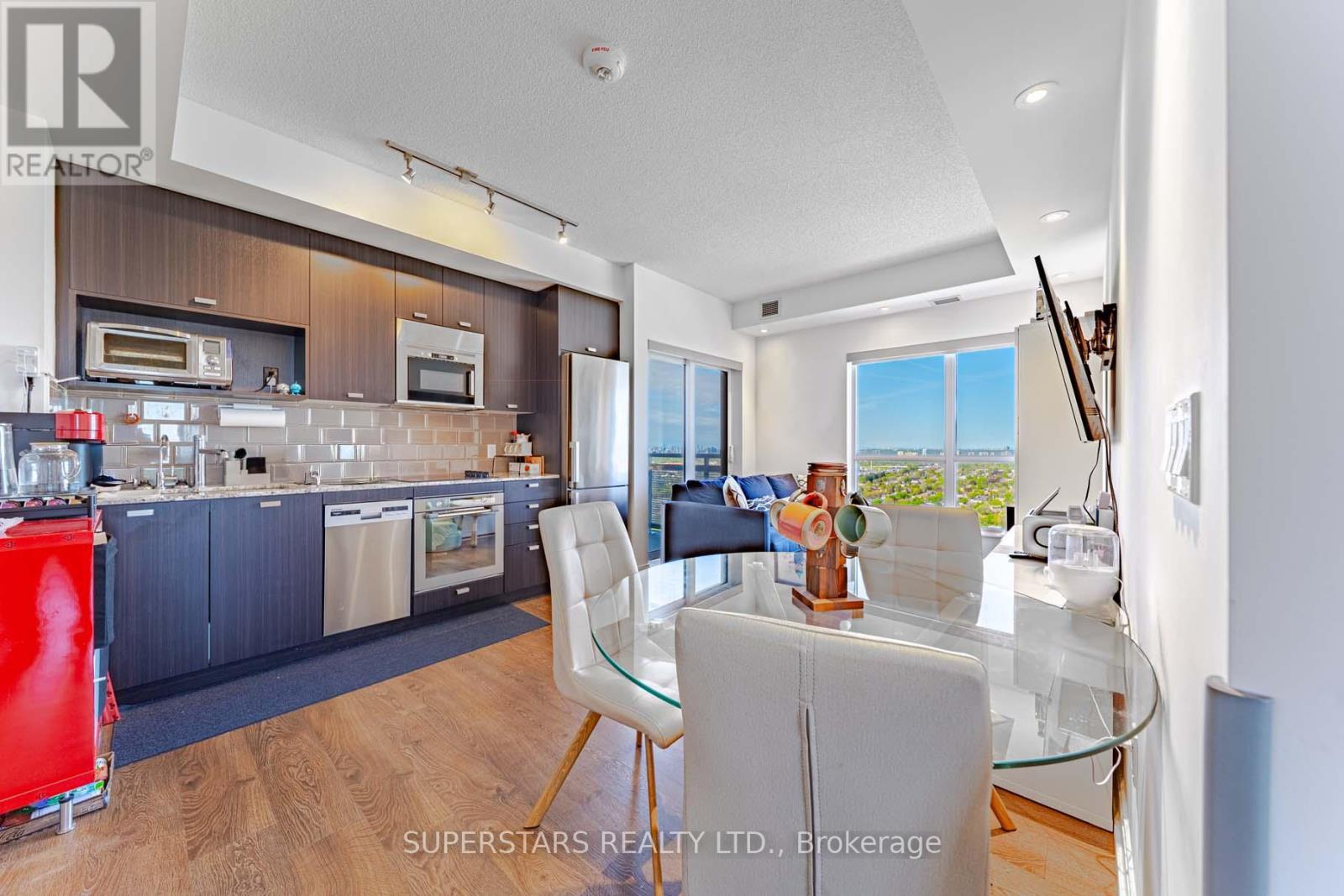 3422 - 275 Village Green Square, Toronto, Ontario M1S 0L8 - Photo 1 - E13172988