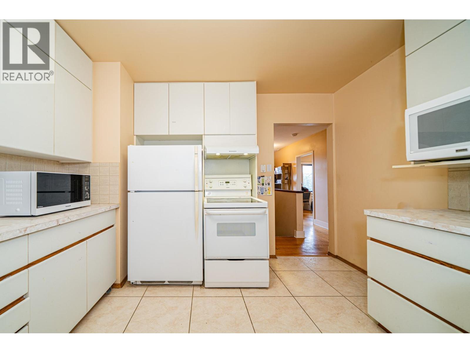 5225 Georgia Street, Burnaby, British Columbia  V5B 1V3 - Photo 17 - R3127707