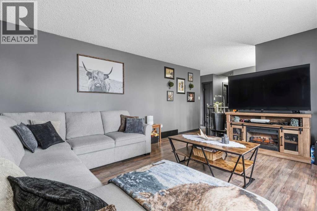 21 Pan Am Street, Swan Hills, Alberta  T0G 2C0 - Photo 10 - A2307724