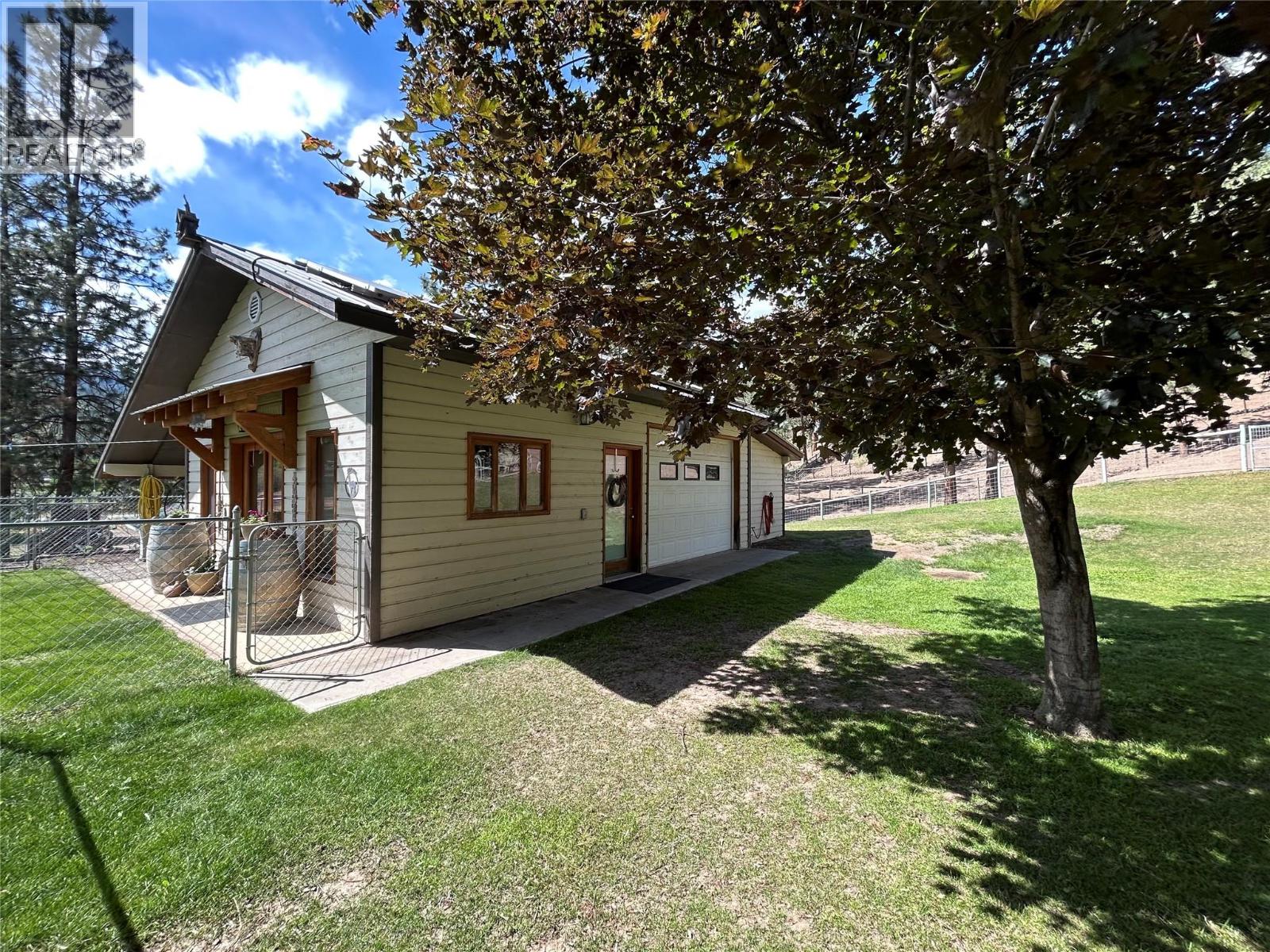 1264 Green Lake Road, Oliver, British Columbia  V0H 1T5 - Photo 9 - 10387541