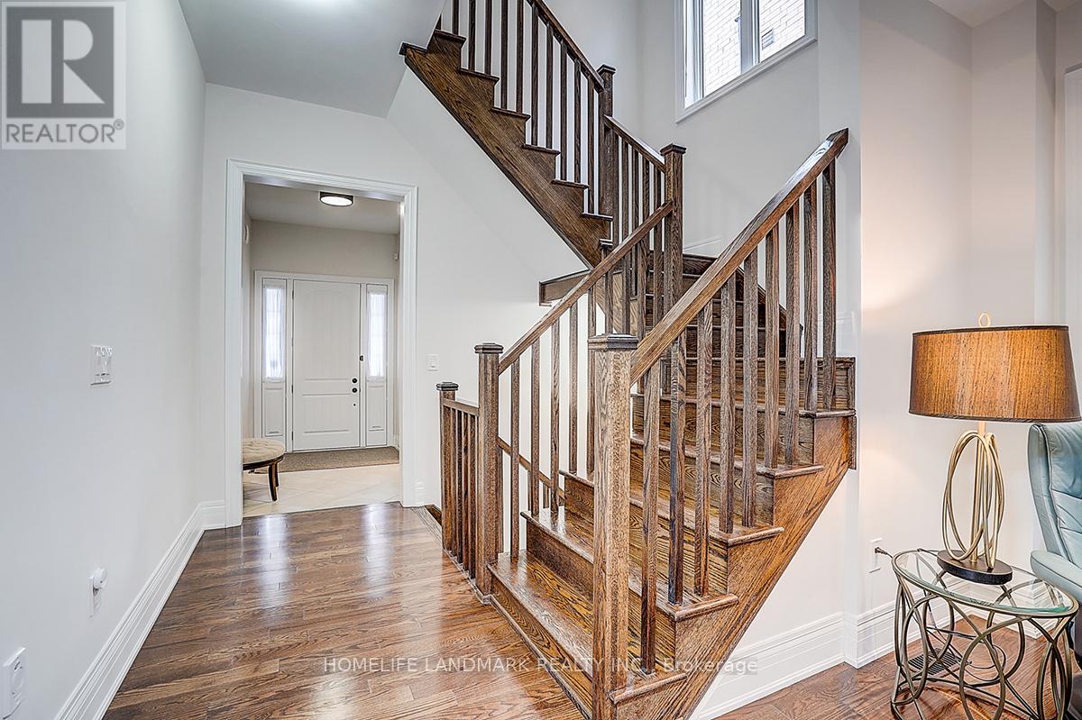 17 Horse Rake Road, Vaughan, Ontario  L6A 4X5 - Photo 7 - N13172976