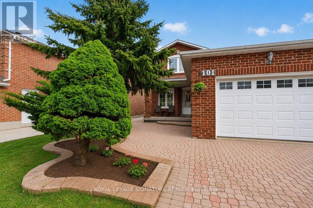 101 Pentland Crescent, Vaughan, Ontario  L6A 1T5 - Photo 3 - N13172998