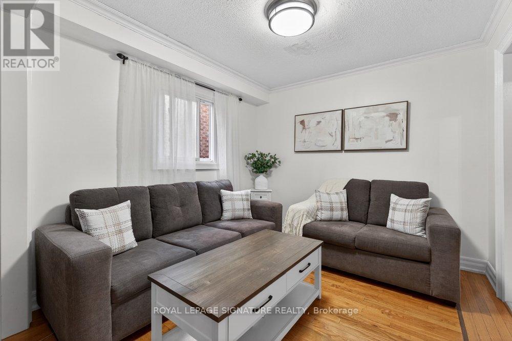 101 Pentland Crescent, Vaughan, Ontario  L6A 1T5 - Photo 9 - N13172998