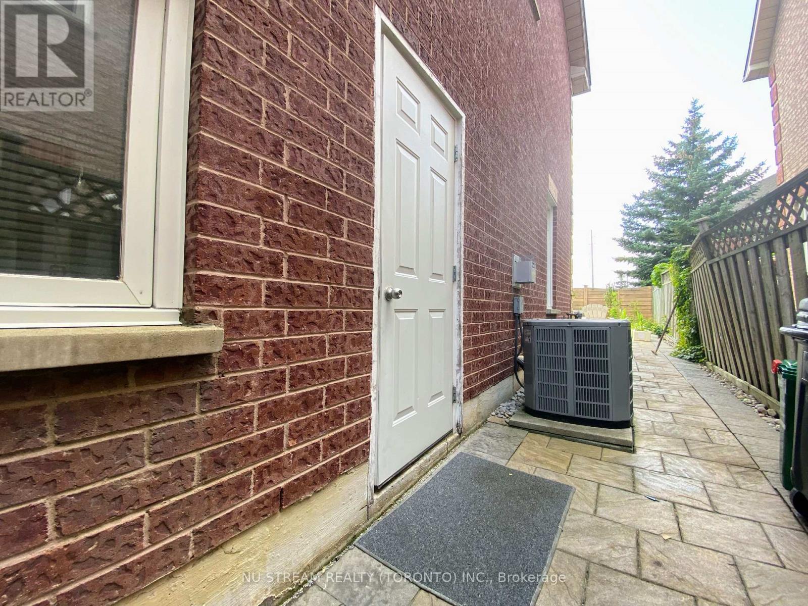 Bsmt - 82 Fresno Court, Markham, Ontario  L3R 0T7 - Photo 10 - N13173008