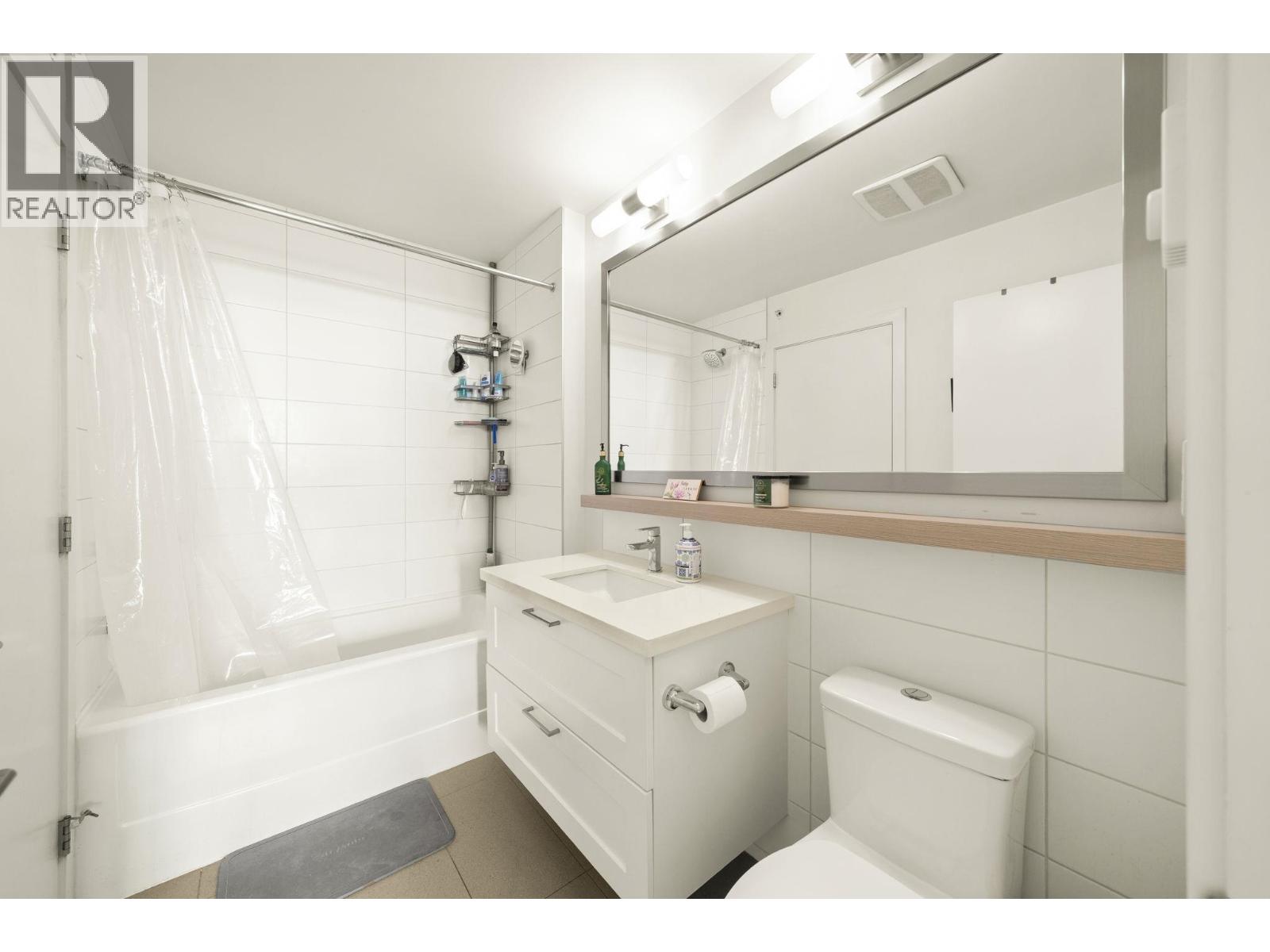 412 611 Regan Avenue, Coquitlam, British Columbia  V3J 0E5 - Photo 14 - R3096353