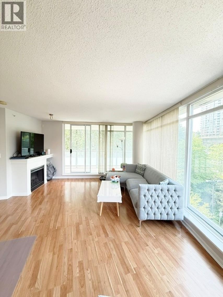 502 2133 Douglas Road, Burnaby, British Columbia  V5C 0E9 - Photo 3 - R3091726