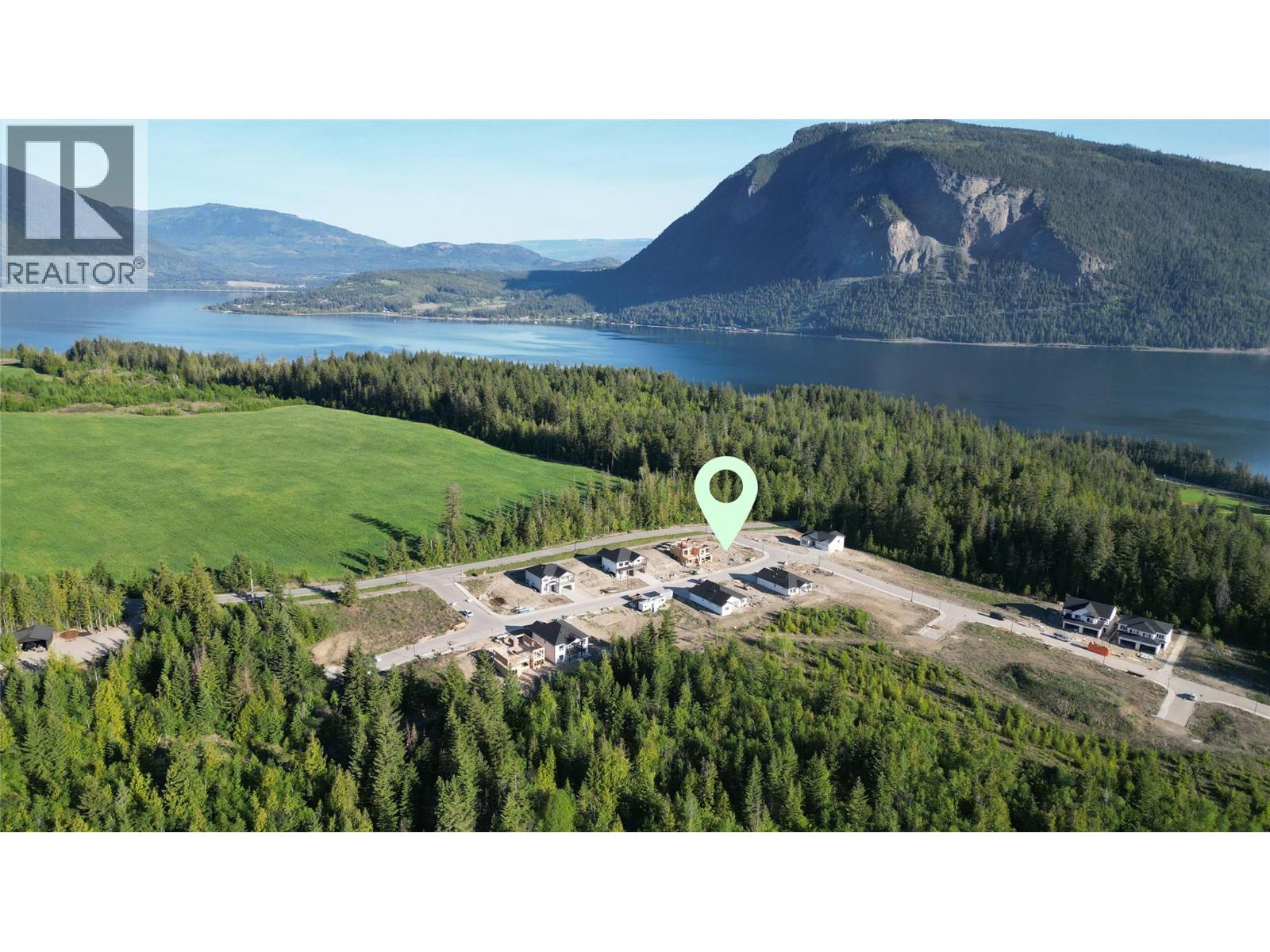 6951 42 Street NE, Salmon Arm, British Columbia  V0E 1K0 - Photo 3 - 10388648