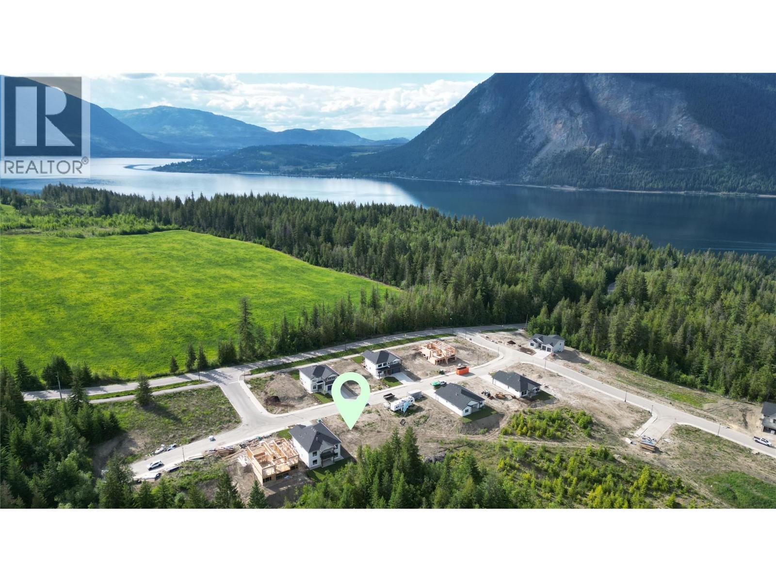 6810 42 Street NE, Salmon Arm, British Columbia V0E 1K0 - Photo 4 - 10388650