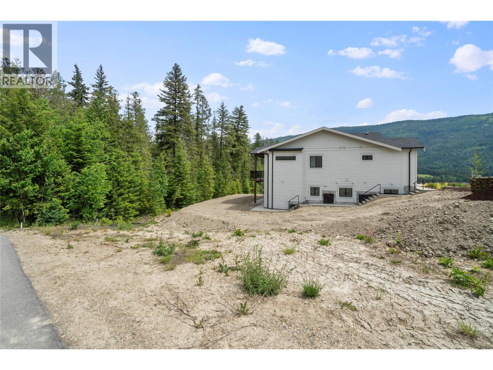 4201 69 Avenue NE, Salmon Arm, British Columbia  V0E 1K0 - Photo 1 - 10388660