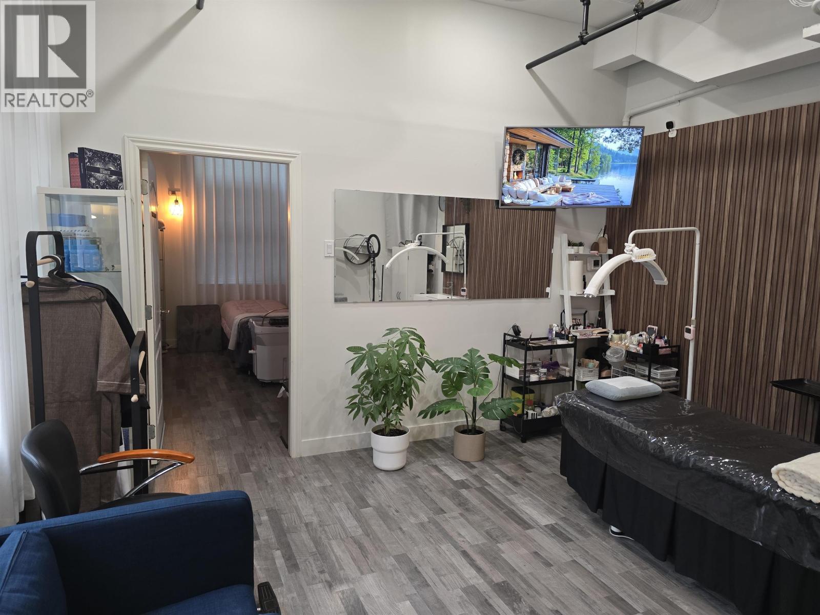 11493 Confidential, Port Moody, British Columbia  V0V 0V0 - Photo 3 - C8078995