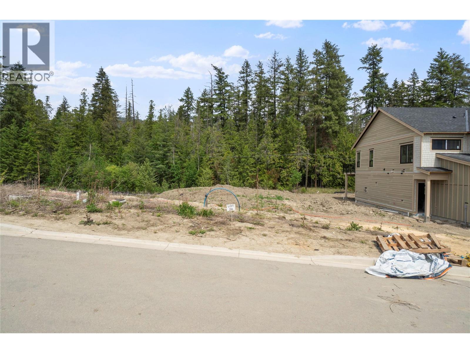 4311 69 Avenue NE, Salmon Arm, British Columbia  V0E 1K0 - Photo 1 - 10388665