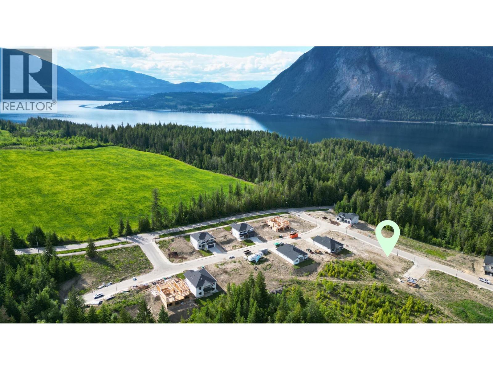 6951 43 Street NE, Salmon Arm, British Columbia V0E 1K0 - Photo 5 - 10388667
