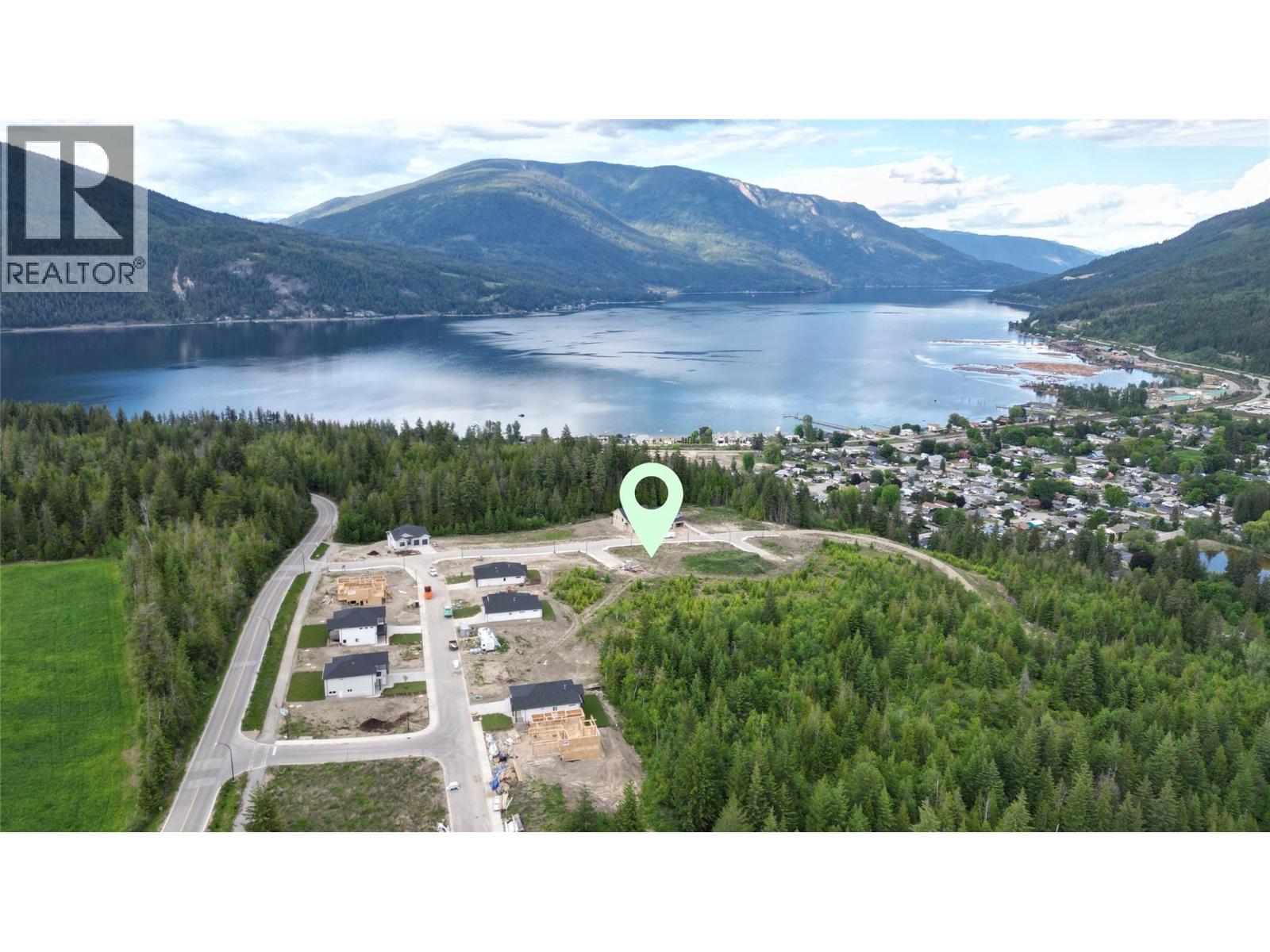 6950 43 Street NE, Salmon Arm, British Columbia V0E 1K0 - Photo 4 - 10388668