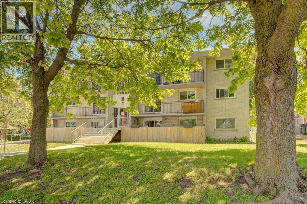 317 ERB Street W Unit# 11, Waterloo, Ontario