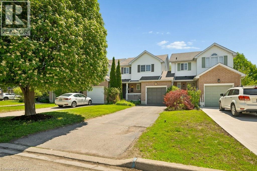 312 Sable Court, Waterloo, Ontario  N2K 3Z4 - Photo 2 - 40831128