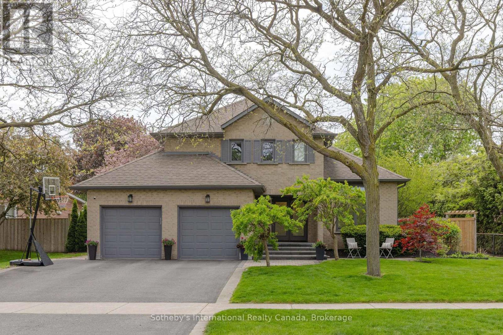 456 ASPEN FOREST DRIVE, Oakville, Ontario