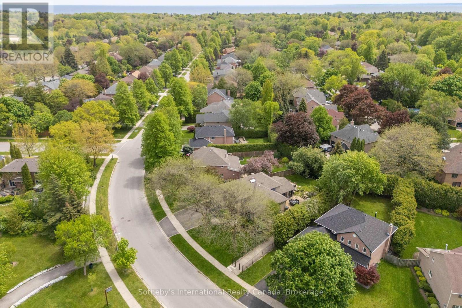 456 Aspen Forest Drive, Oakville, Ontario  L6J 6H6 - Photo 50 - W13173076