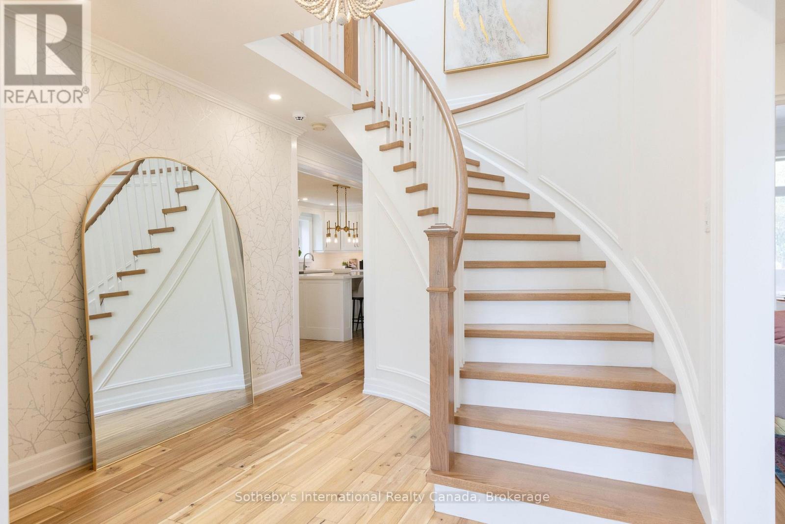 456 Aspen Forest Drive, Oakville, Ontario  L6J 6H6 - Photo 7 - W13173076