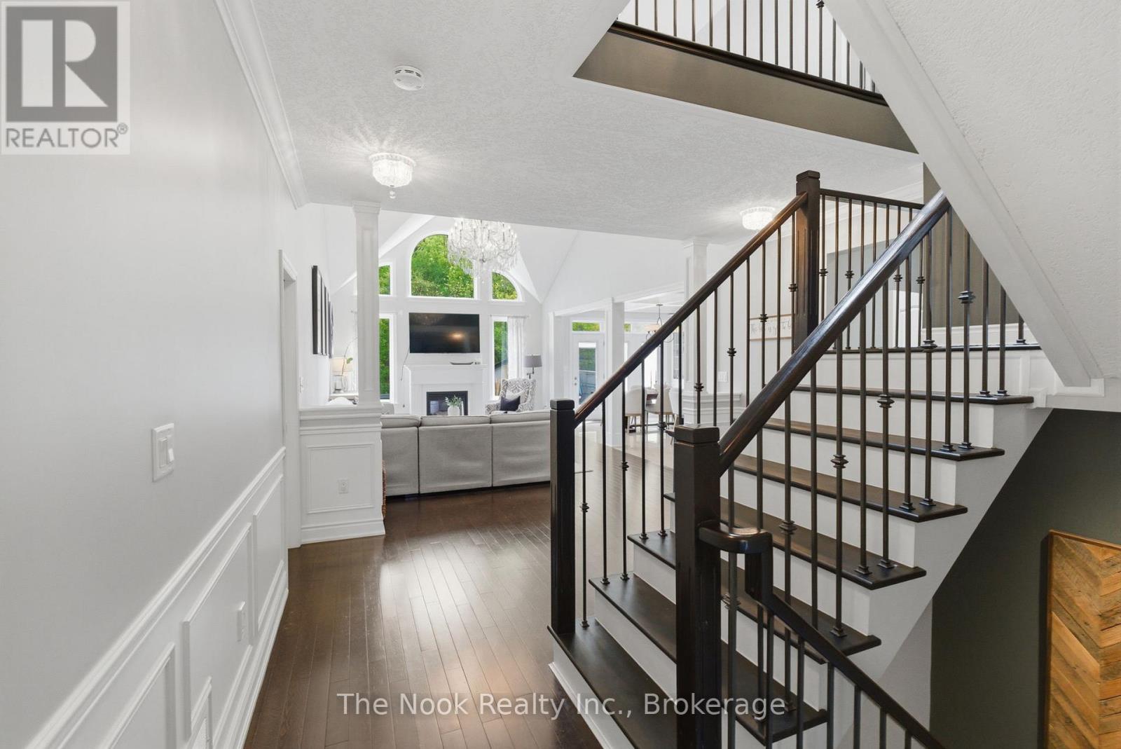 92 Holyrod Drive, Clarington, Ontario  L1E 0G8 - Photo 5 - E13173098