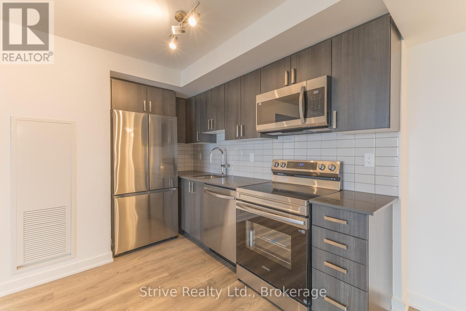 1908 - 1010 Sandy Beach Road, Pickering, Ontario  L1W 0C7 - Photo 11 - E13173110