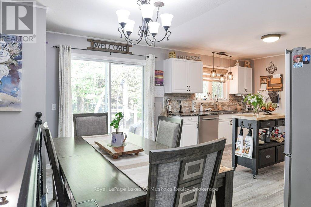 99 Glencairn Crescent, Huntsville, Ontario  P1H 2J4 - Photo 5 - X13173082