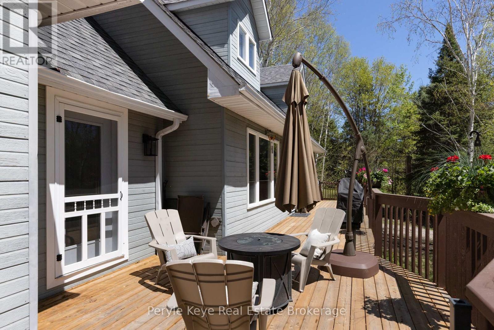 1042 Hillside Crescent, Lake Of Bays (Sinclair), Ontario  P1H 2J6 - Photo 20 - X13173096