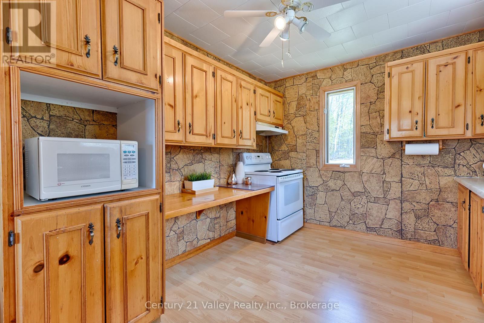 89a Lake Lapinskie Lane, Madawaska Valley, Ontario  K0J 2N0 - Photo 19 - X13173068