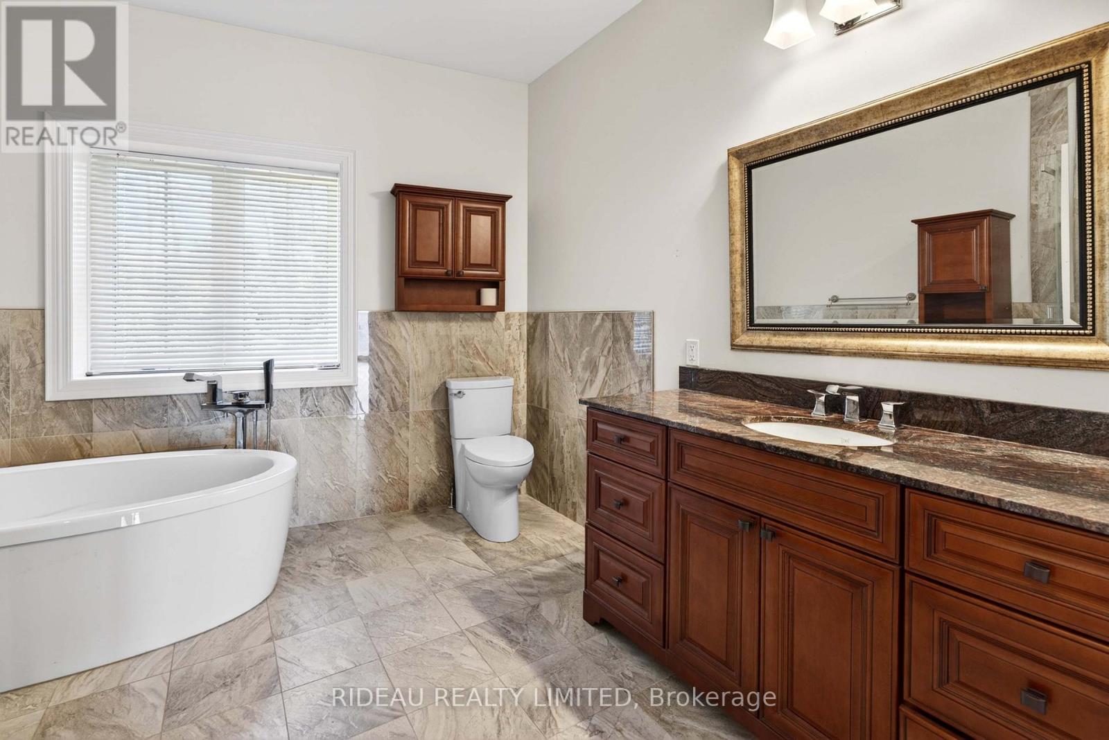 3592 County 3 Road, Prince Edward County, Ontario  K0K 1L0 - Photo 34 - X13173072
