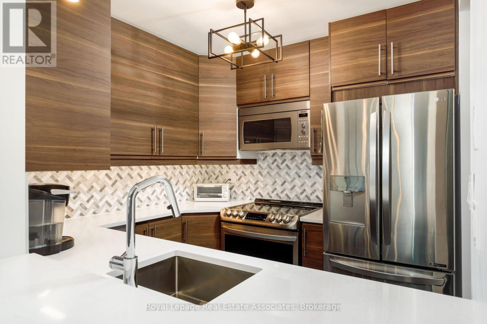 349 - 24 Southport Street, Toronto, Ontario  M6S 4Z1 - Photo 6 - W13058822