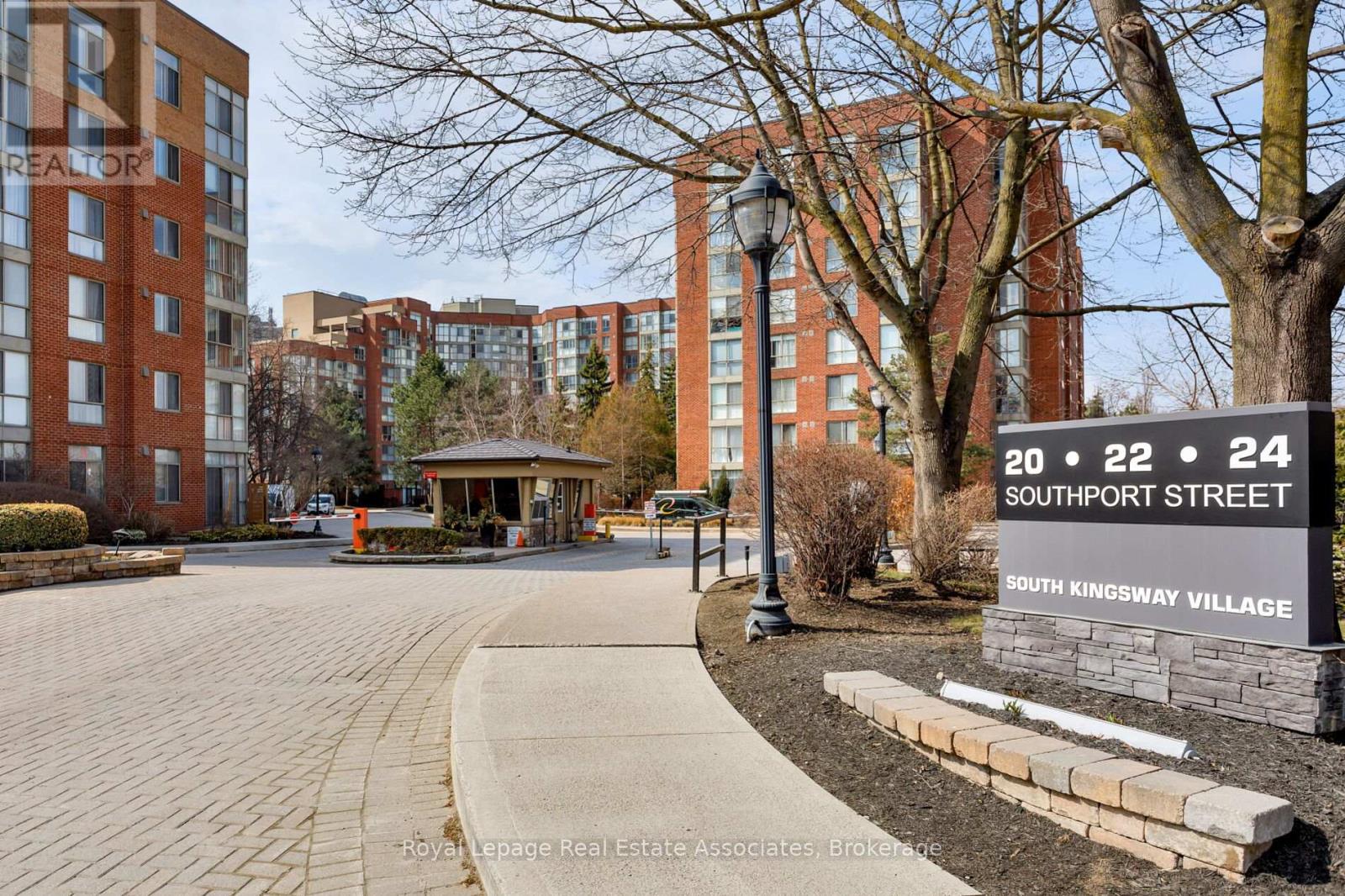 349 - 24 SOUTHPORT STREET, Toronto, Ontario