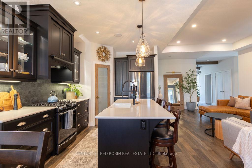 5 Connor Avenue, Strathroy-Caradoc, Ontario  N7G 0E8 - Photo 13 - X13173046