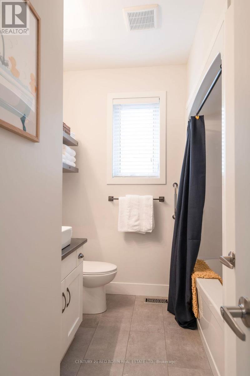 5 Connor Avenue, Strathroy-Caradoc, Ontario  N7G 0E8 - Photo 24 - X13173046