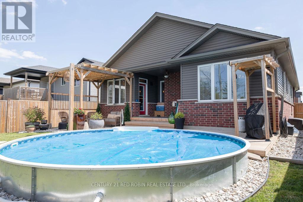 5 Connor Avenue, Strathroy-Caradoc, Ontario  N7G 0E8 - Photo 46 - X13173046
