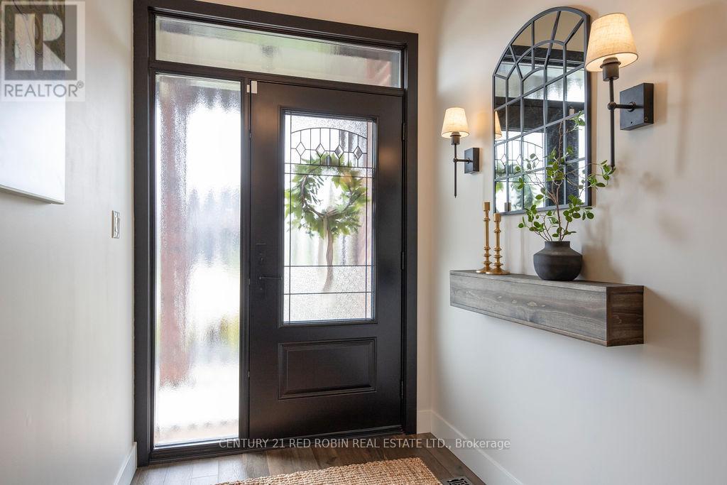 5 Connor Avenue, Strathroy-Caradoc, Ontario  N7G 0E8 - Photo 6 - X13173046