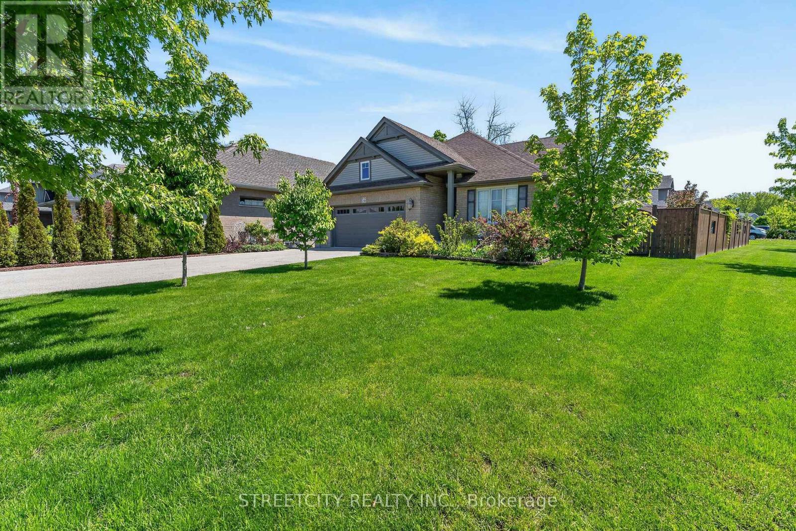 190 Emery Street, Central Elgin, Ontario  N5L 0A6 - Photo 1 - X13173160