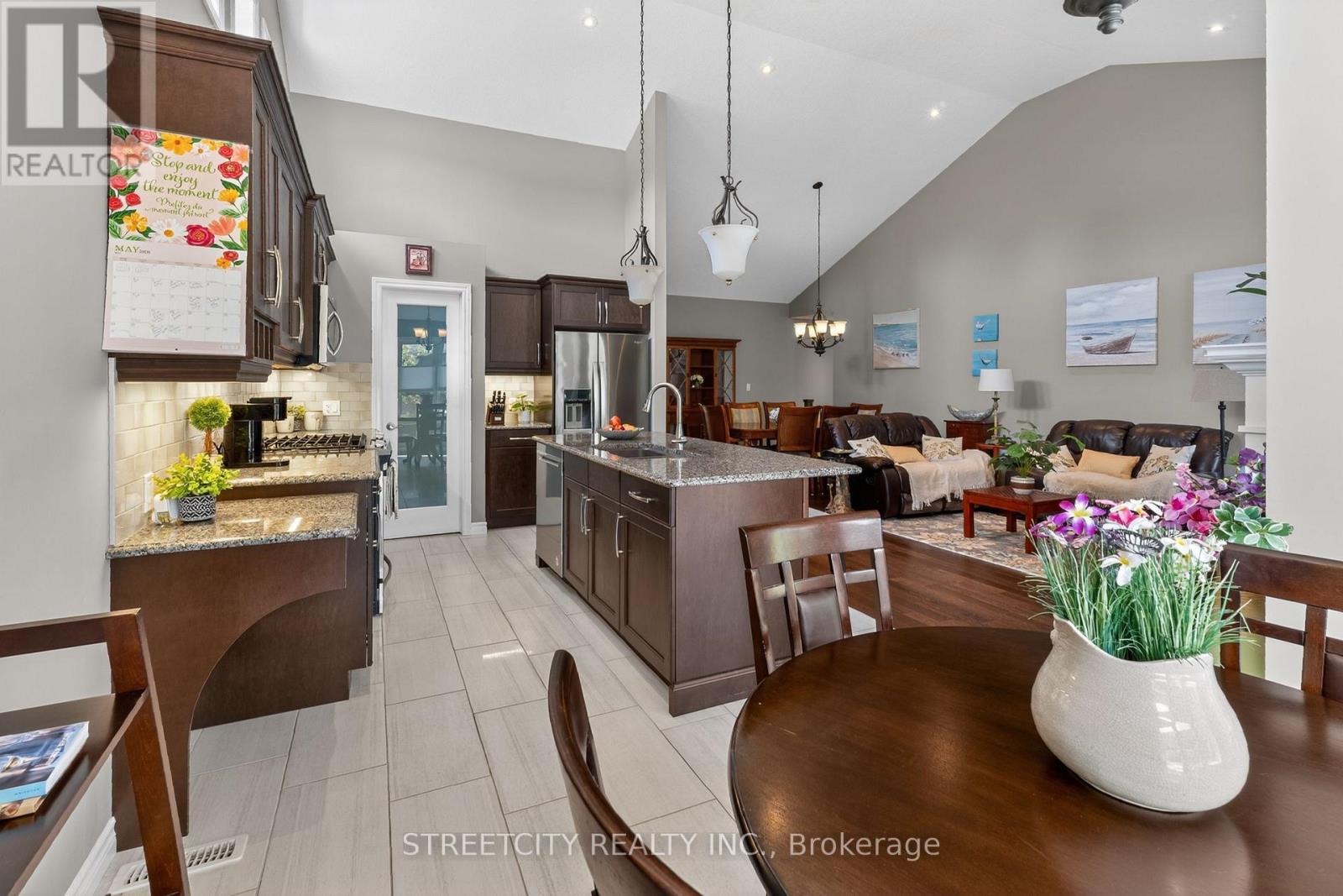 190 Emery Street, Central Elgin, Ontario  N5L 0A6 - Photo 9 - X13173160
