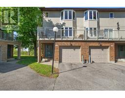 34 HUNTVIEW PRIVATE, Ottawa, Ontario