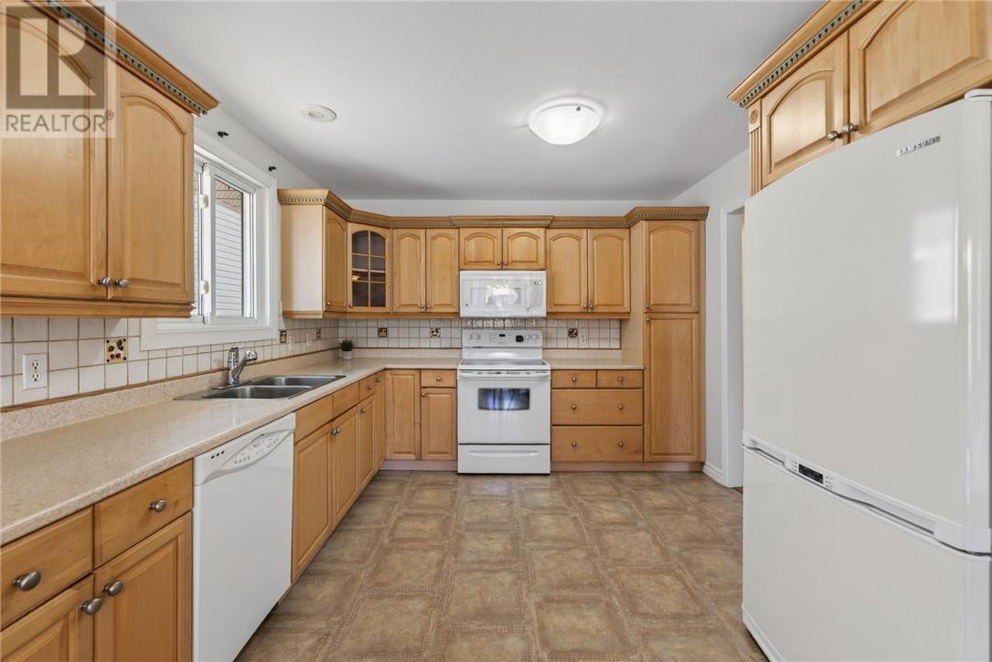 23 Primrose Drive, Greater Sudbury, Ontario  P3L 1B6 - Photo 15 - 2127974