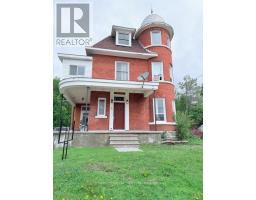 6 TRUE LOVE STREET, Whitewater Region, Ontario