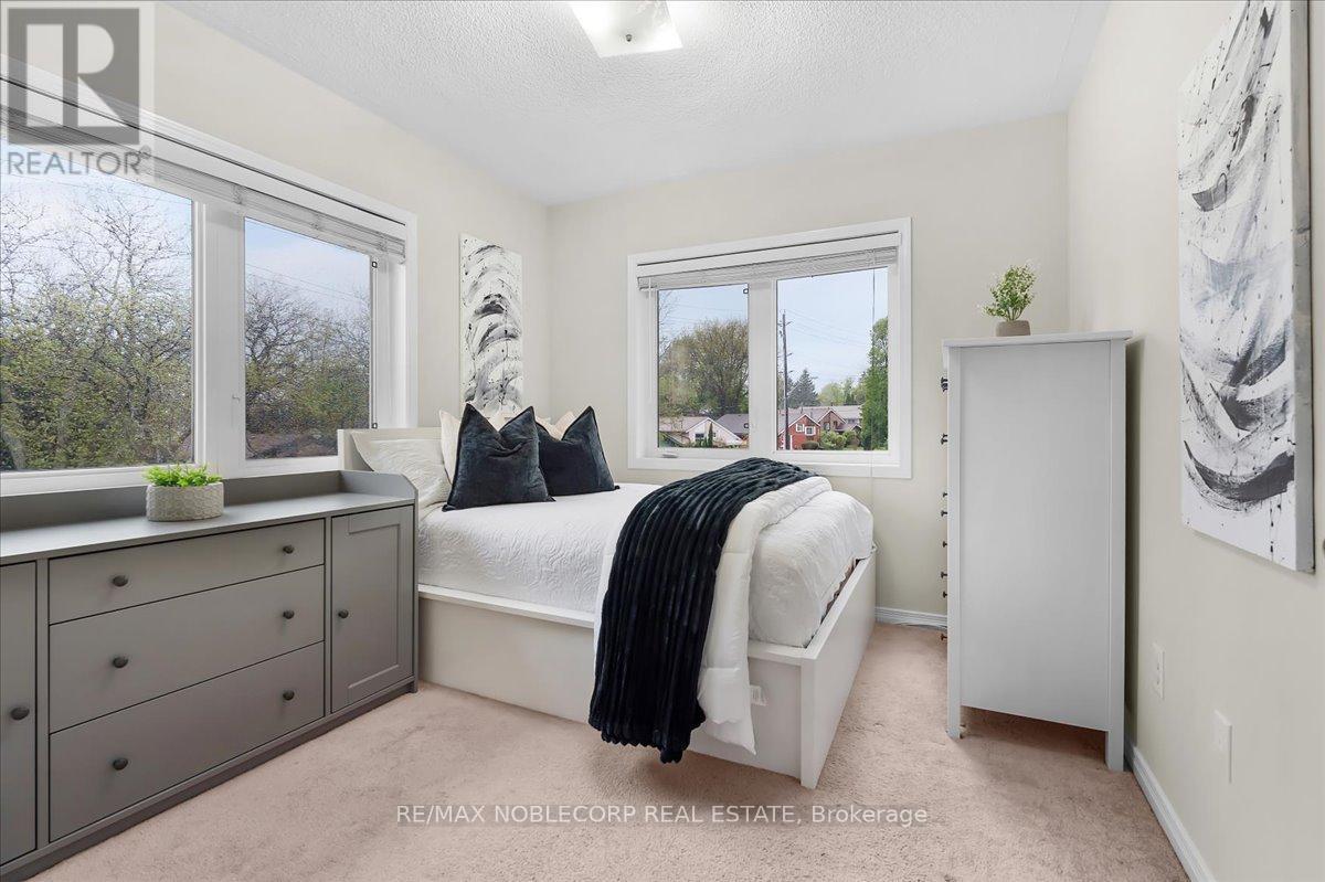 952 Brimorton Drive, Toronto, Ontario  M1G 2V2 - Photo 25 - E13173014