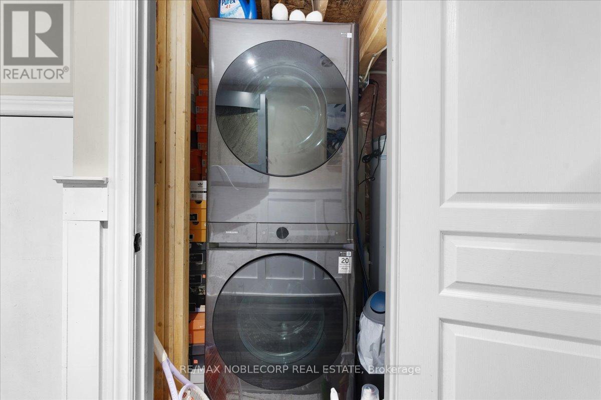 952 Brimorton Drive, Toronto, Ontario  M1G 2V2 - Photo 29 - E13173014