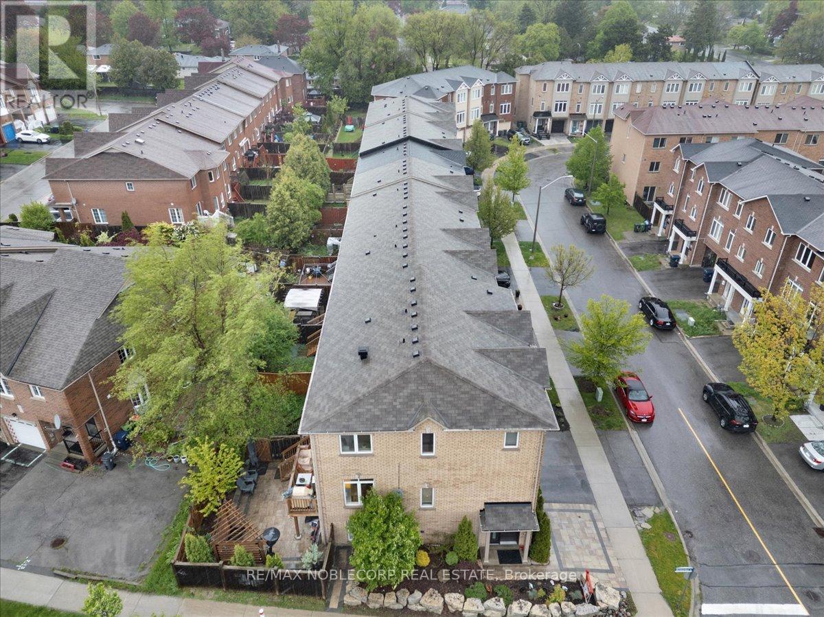 952 Brimorton Drive, Toronto, Ontario  M1G 2V2 - Photo 37 - E13173014