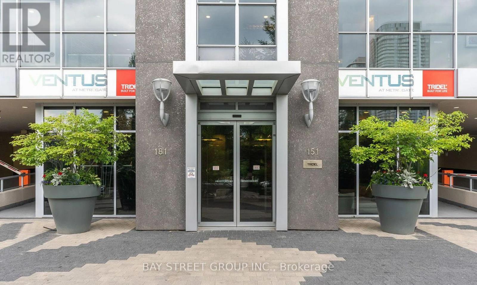 2703 - 151 Village Green Square, Toronto, Ontario  M1S 0K5 - Photo 2 - E13173020
