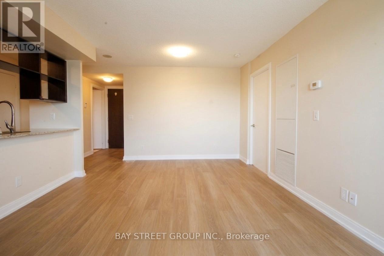 2703 - 151 Village Green Square, Toronto, Ontario  M1S 0K5 - Photo 7 - E13173020