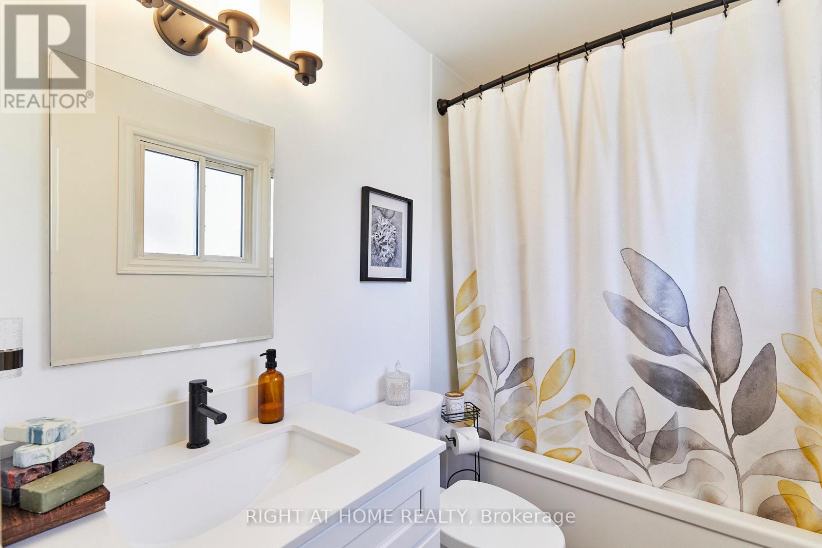 71 Barley Mill Crescent, Clarington, Ontario  L1C 4E9 - Photo 15 - E13173138